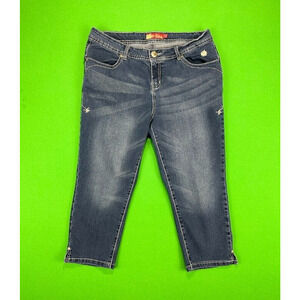 Apple Bottom Jeans Capris Women's 14 Embroidered Pockets Stretch Denim Y2K